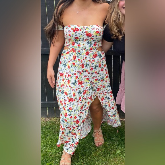 Lulu's Multicolor Floral Off-Shoulder Maxi Dress - Picture 2 of 4